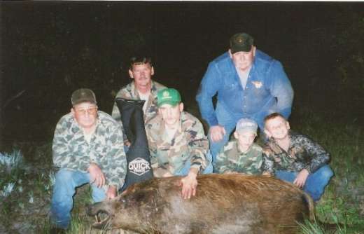 Hog hunting, A family affair