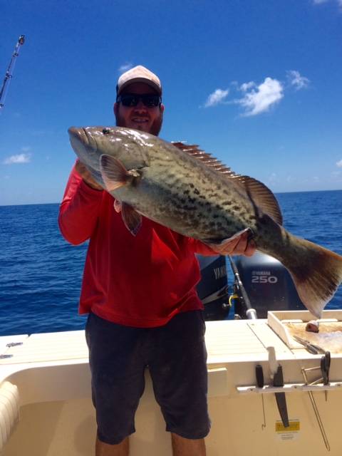 Captain Kyle Helping The McCormick Crew With This Huge Gag Grouper